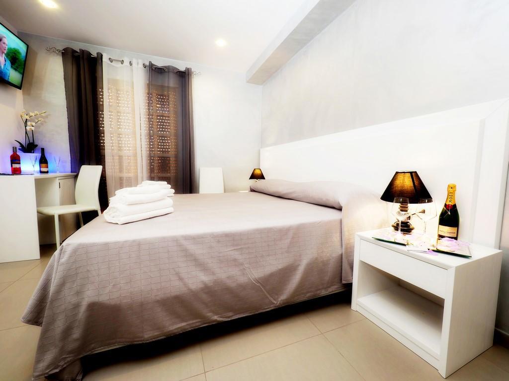 トロペーア Residenza La Torre Bed & Breakfast エクステリア 写真